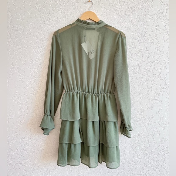 Zara Short Ruffled  Dress - Picture 3 of 4